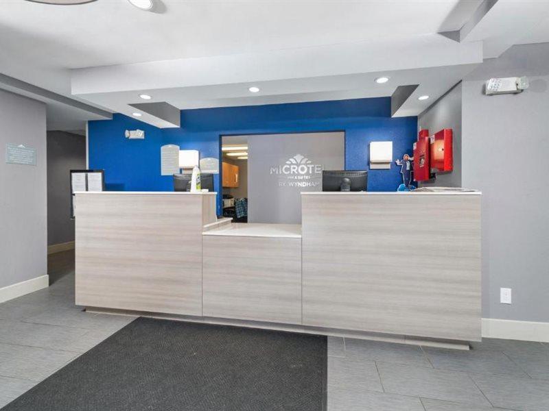Microtel Inn & Suites By Wyndham Bethel/Danbury Extérieur photo
