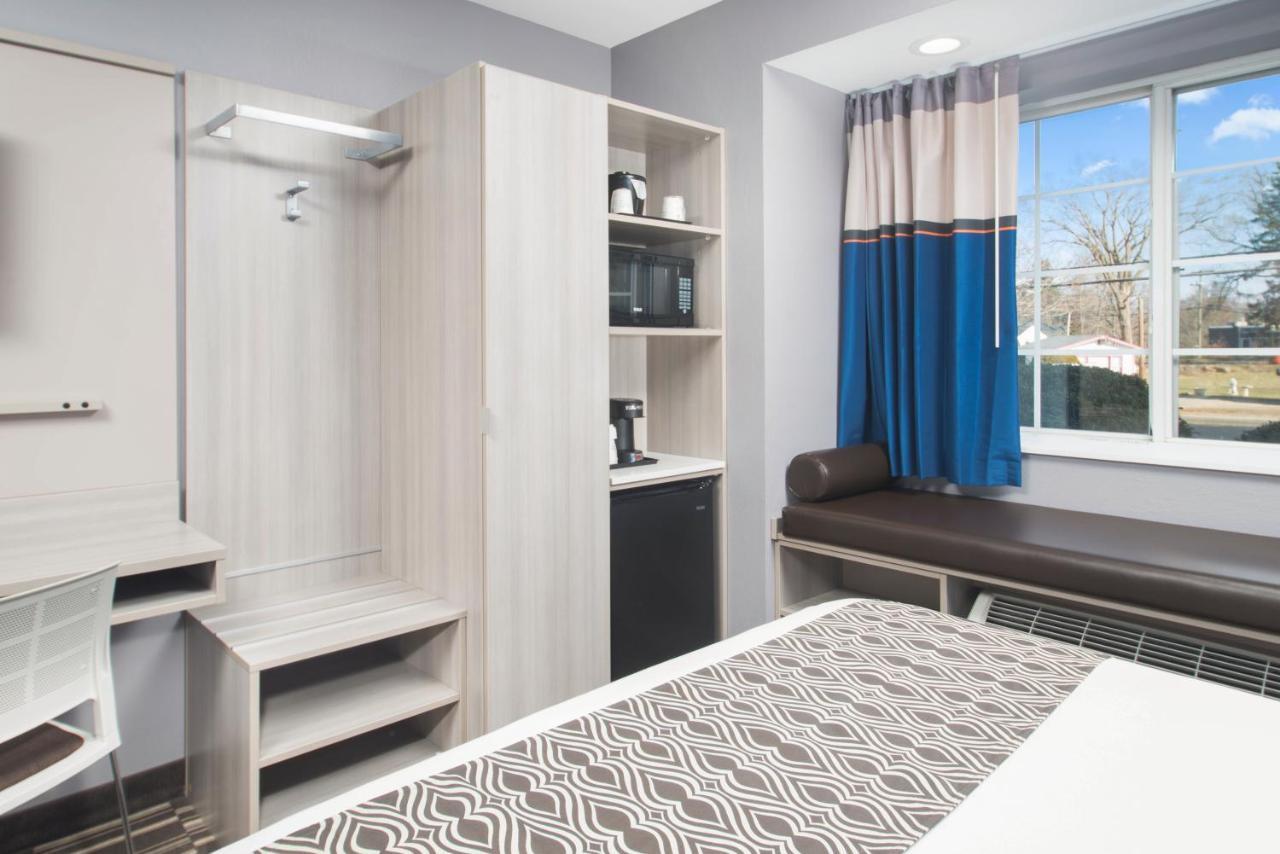 Microtel Inn & Suites By Wyndham Bethel/Danbury Extérieur photo