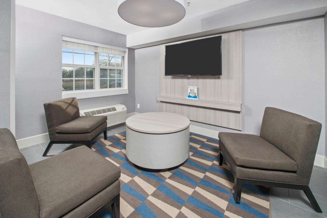 Microtel Inn & Suites By Wyndham Bethel/Danbury Extérieur photo