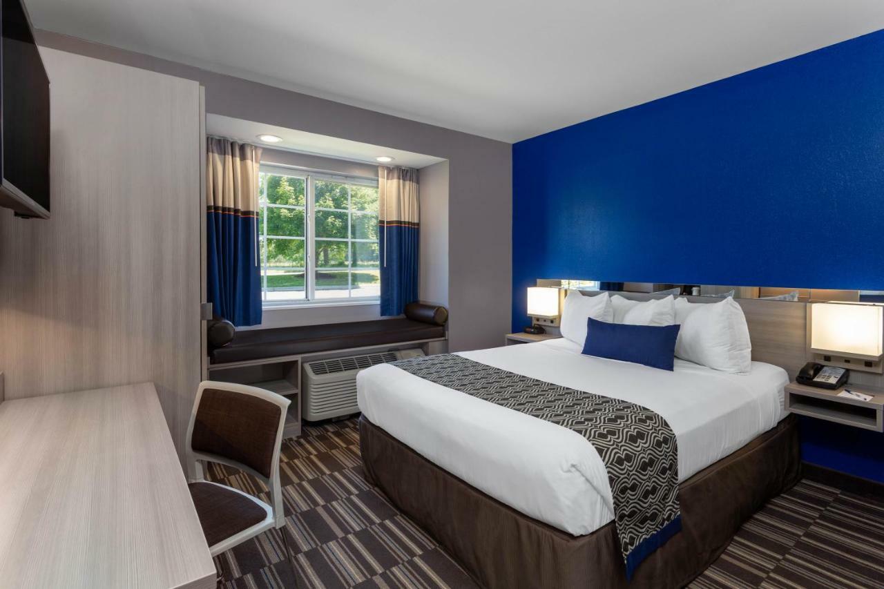 Microtel Inn & Suites By Wyndham Bethel/Danbury Extérieur photo